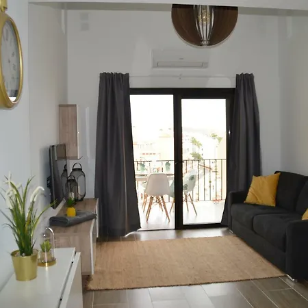 New Luxury Duplex Castle Harbour Cristianos 洛斯克里斯蒂亚诺斯
